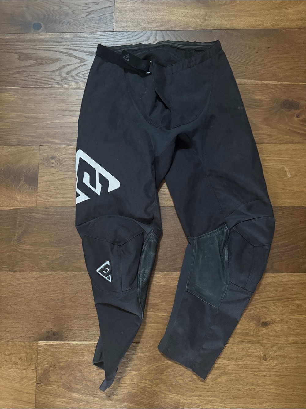 Men's Akron Black Performance Riding Pants